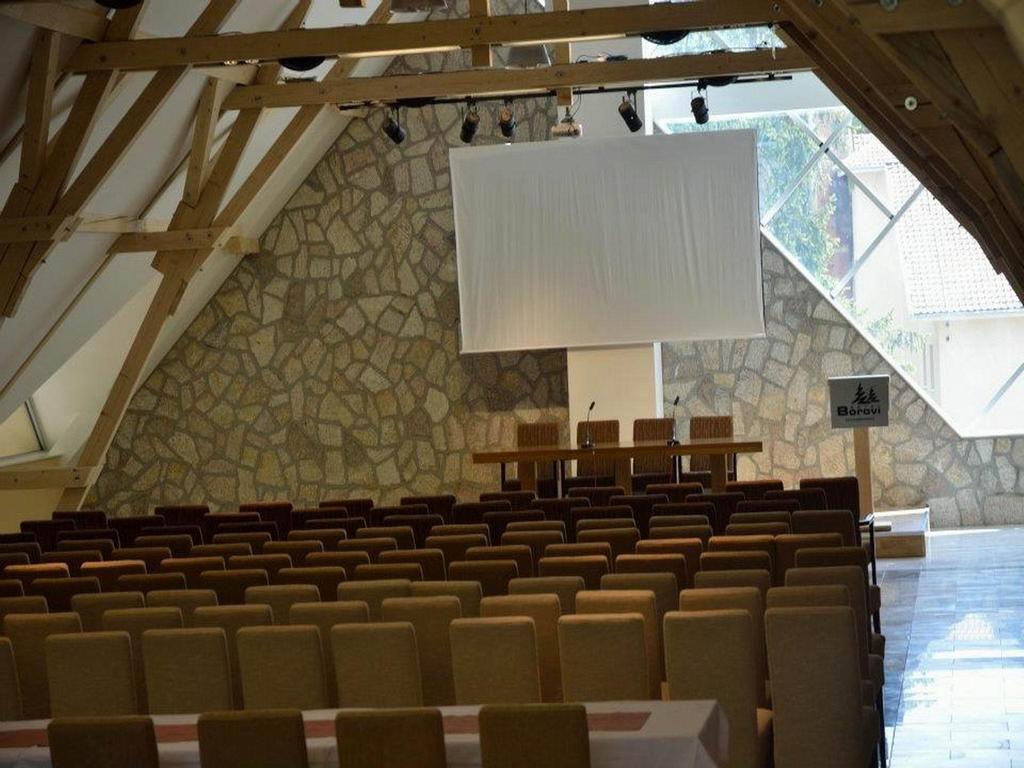 Hotel Borici Sjenica Εξωτερικό φωτογραφία